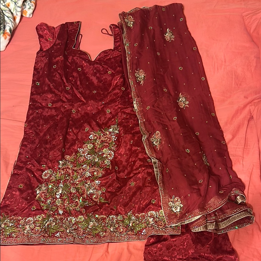 Gorgeous 3 piece punjabi suit handmade in India, NEVER WORN